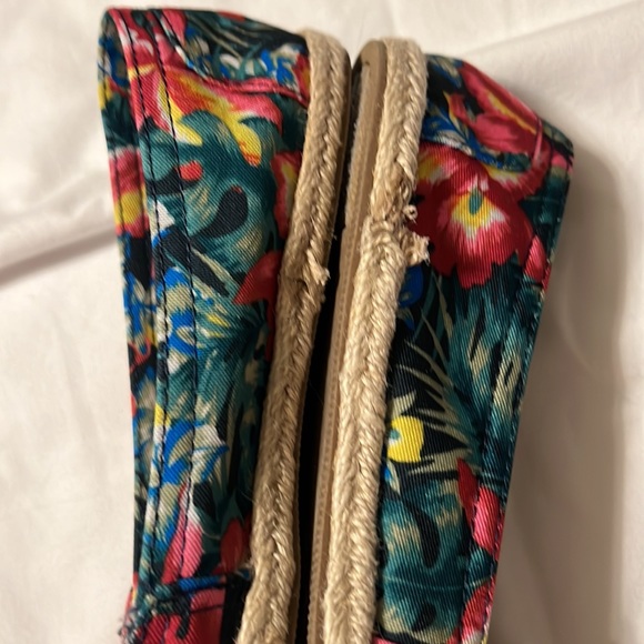 American eagle AE women’s loafer slide on canvas shoe size 9, navy blue floral - Picture 5 of 5